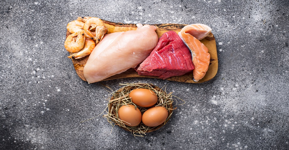 Dieta kwaśniewskiego to wysokotłuszczowy model odżywiania, który bazuje na bogatotłuszczowych produktach pochodzenia zwierzęcego - mięsie, jajach, produktach mlecznych.