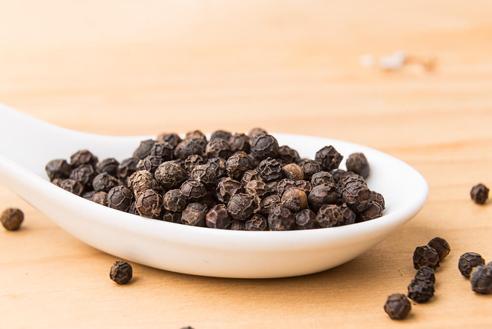 Discover the properties of piperine for health and a slim body shape