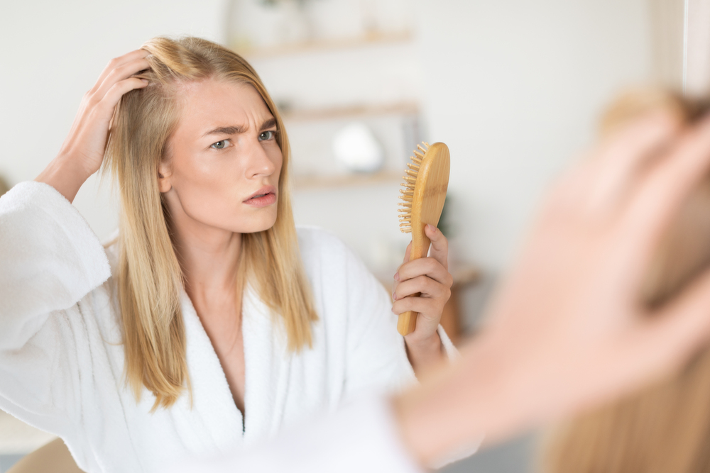 Why does hair fall out? The most common causes, symptoms and ways to prevent it