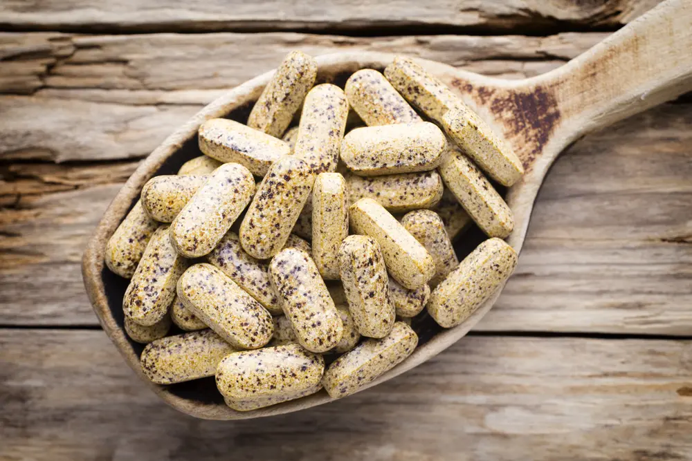 Krzem – na co pomaga i jakie ma właściwości? Niedobór i suplementacja